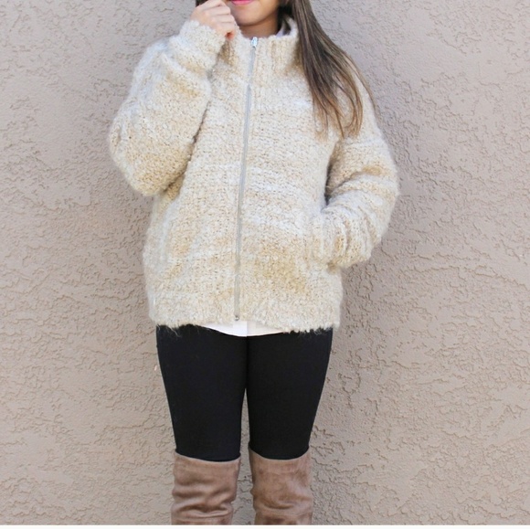 SALE! NWT EXPRESS KNIT JACKET SIZE XS - Picture 1 of 8